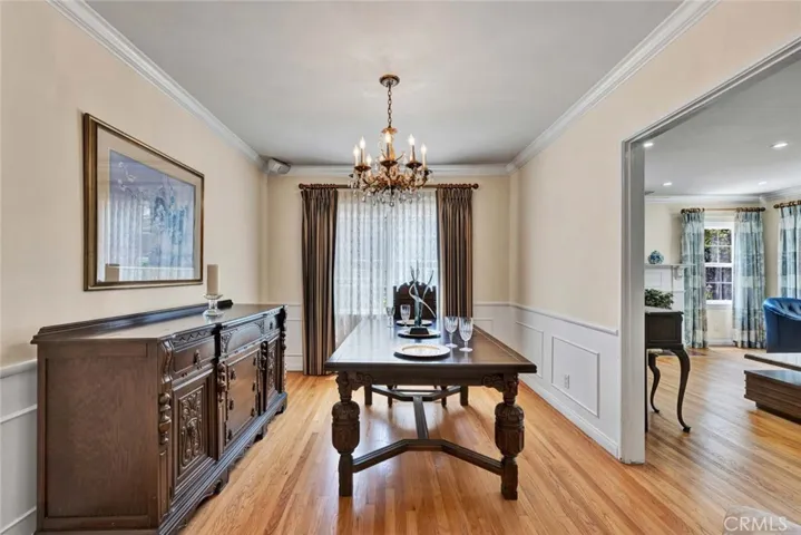 Rooms full of light, stunning architectural rooms