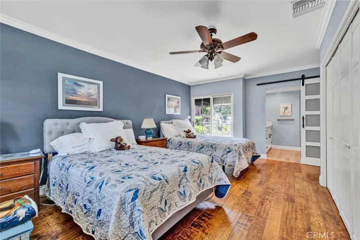 Sliding barn door, ceiling fans in all bedrooms