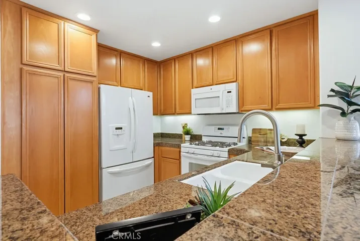 13075 Pacific Promenade Place 115, Playa Vista, California 90094