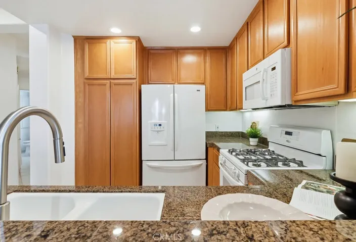 13075 Pacific Promenade Place 115, Playa Vista, California 90094