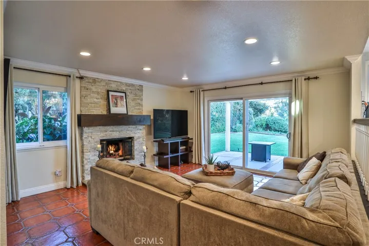 1838 Via Arroyo, La Verne, California 91750
