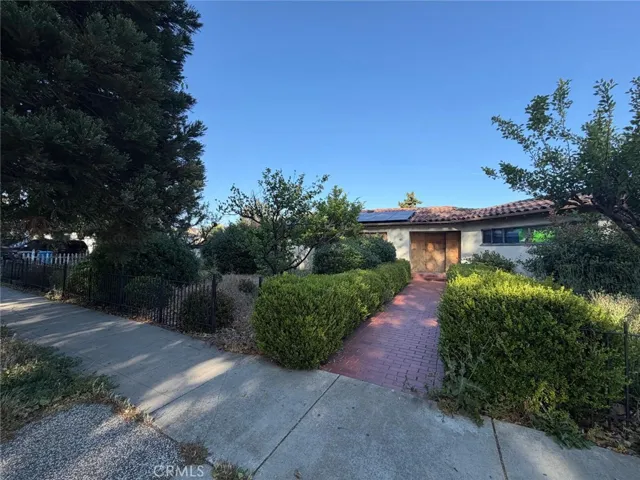 1199 Monterey, Hollister, California 95023