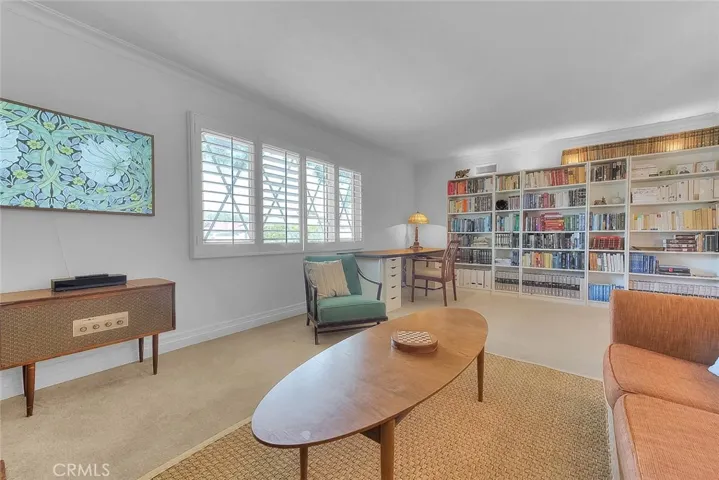 1517 E 19th, Santa Ana, California 92705
