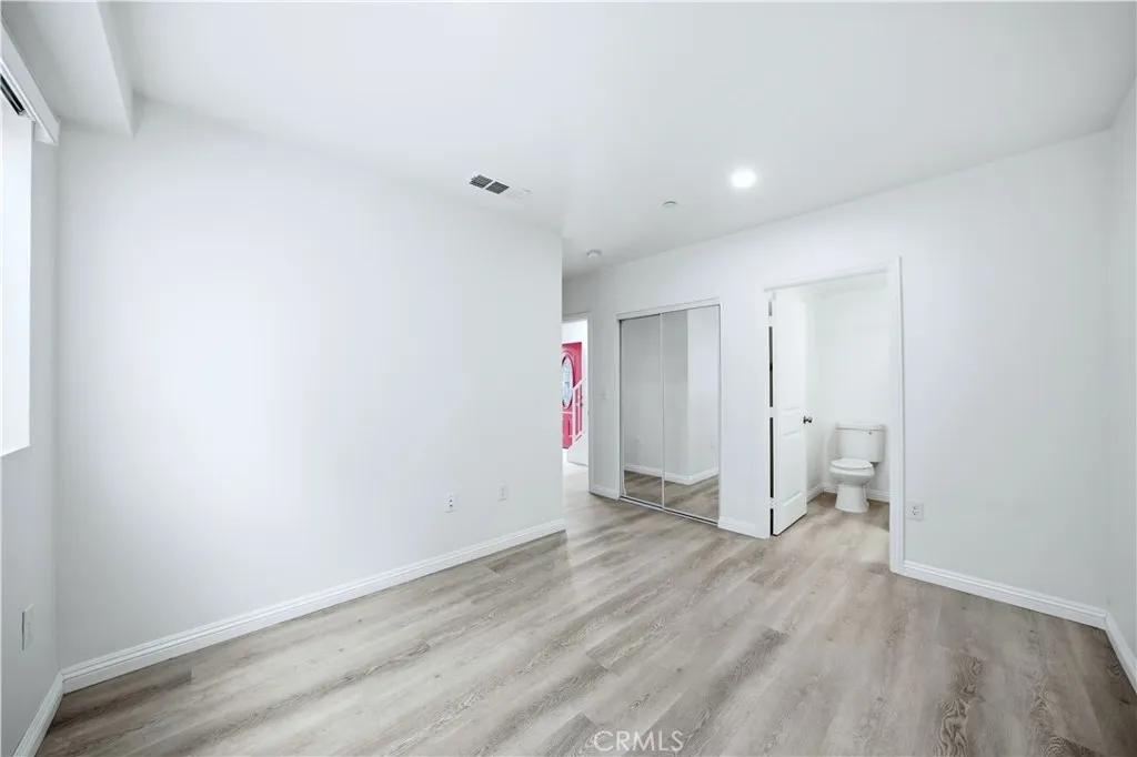6919 S Menlo, Los Angeles, California 90044 — photo 4