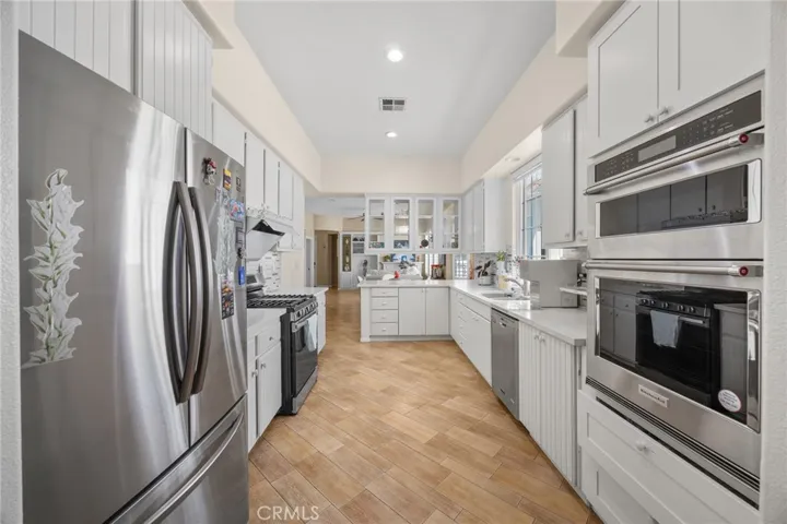 30 Garden Gate Lane, Irvine, California 92620