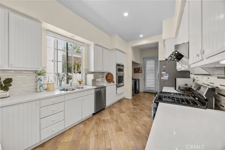 30 Garden Gate Lane, Irvine, California 92620