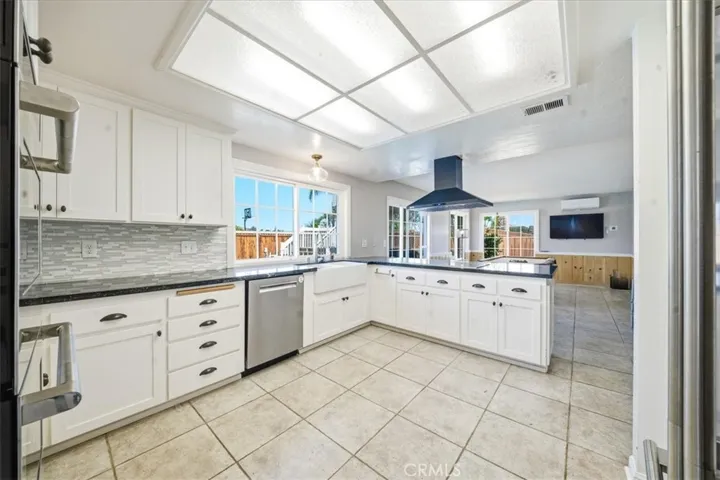 1152 Big Oak Ranch Road, Fallbrook, California 92028