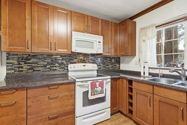 16730 Laurel Road, Los Gatos, California 95033
