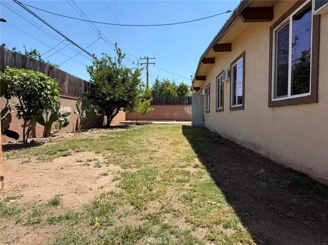 18249 E Gladstone Street, Azusa, California 91702