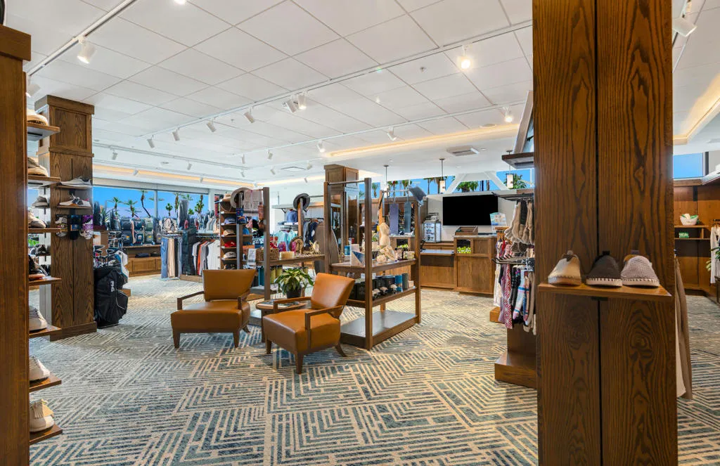 8.1 New Golf Shop 8.1 New Golf Shop