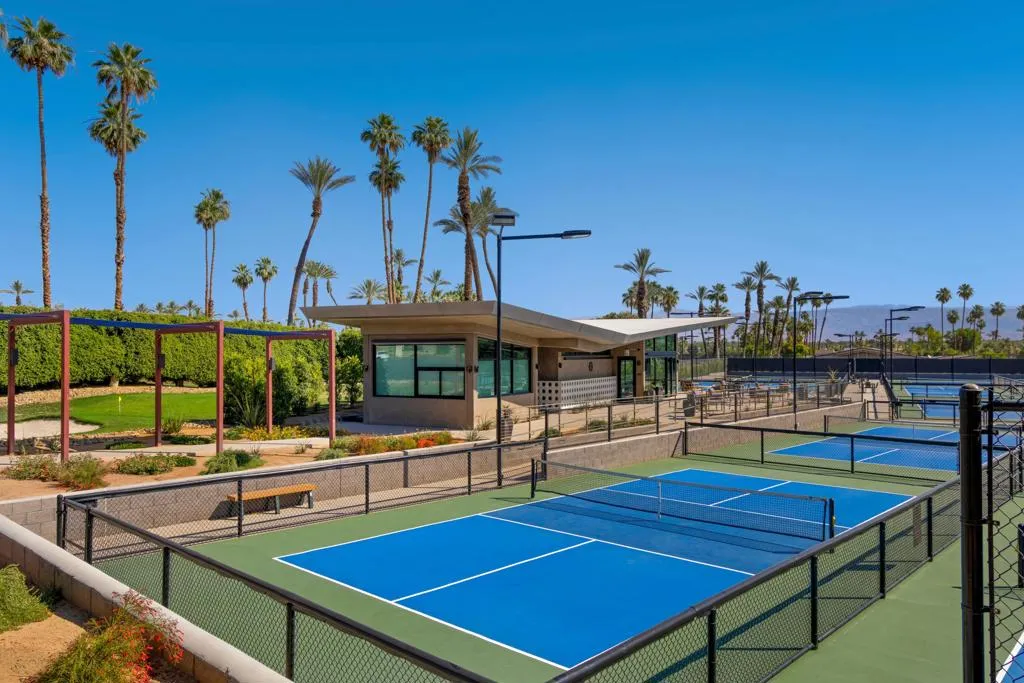 9 Courts Pavilion 9 Courts Pavilion