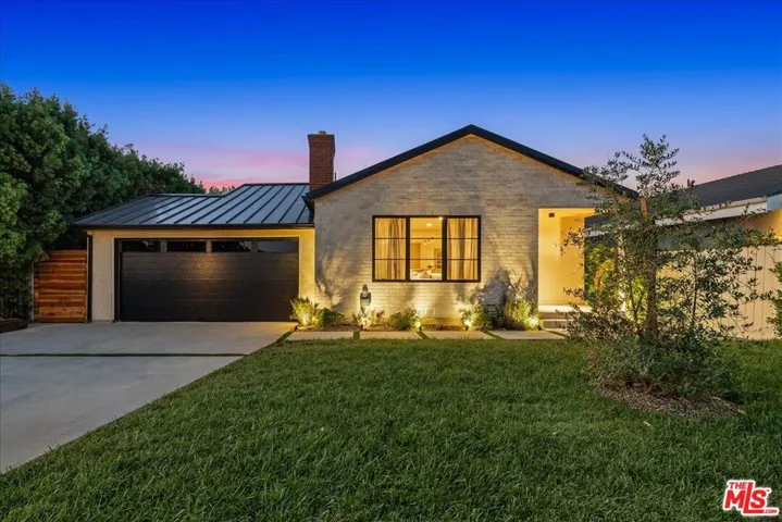 14537 Hesby Street, Sherman Oaks, California 91403