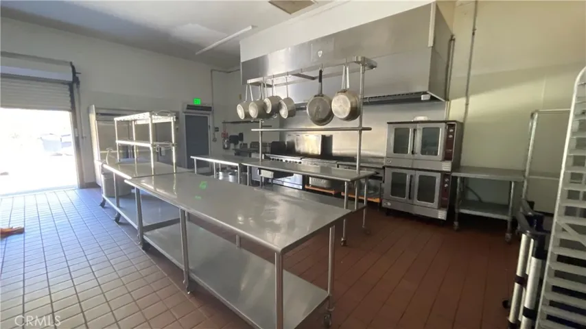 1050 S Santa Fe, Vista, California 92084