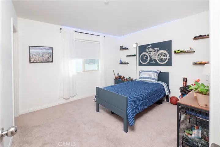Upstairs bedroom with walk in closet
