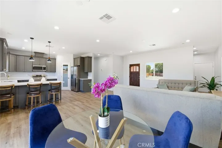 40525 174th E, Lancaster, California 93535