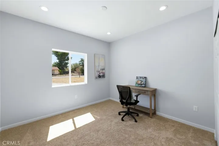 40525 174th E, Lancaster, California 93535