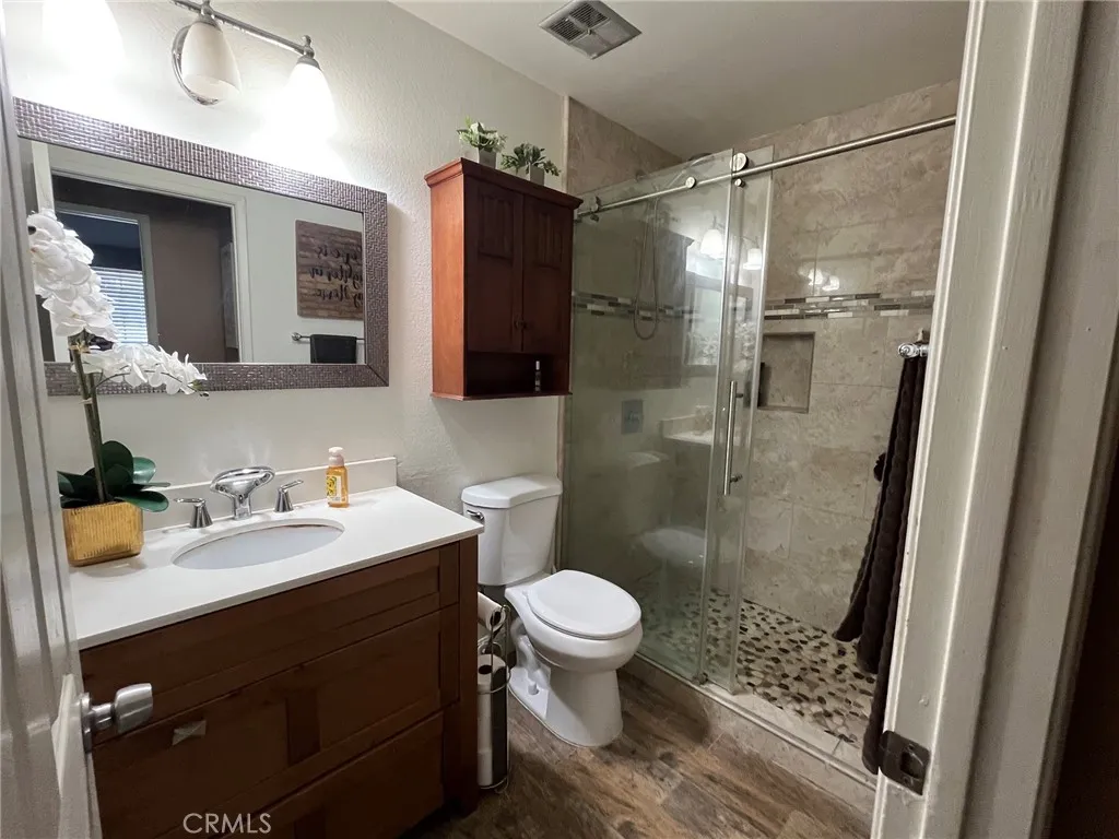 Upstairs Bathroom