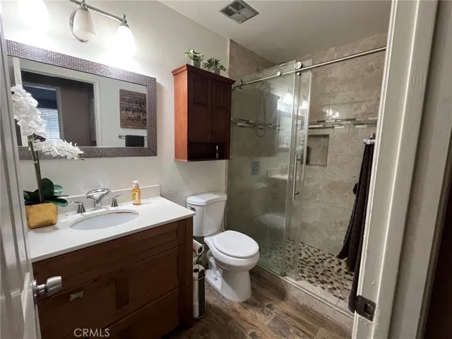 Upstairs Bathroom