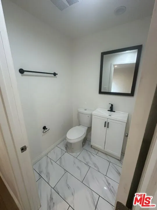 Downstairs Bathroom #2