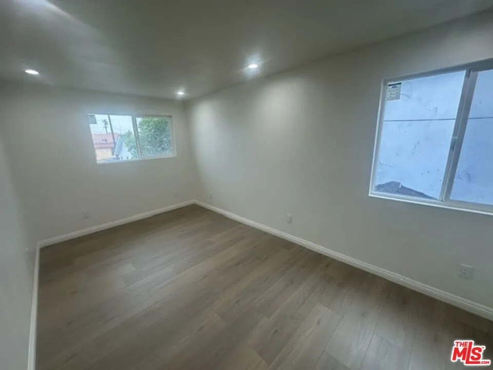 Upstairs Bedroom #2