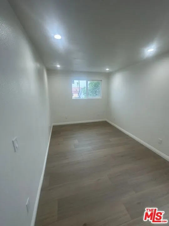 Upstairs Bedroom #2