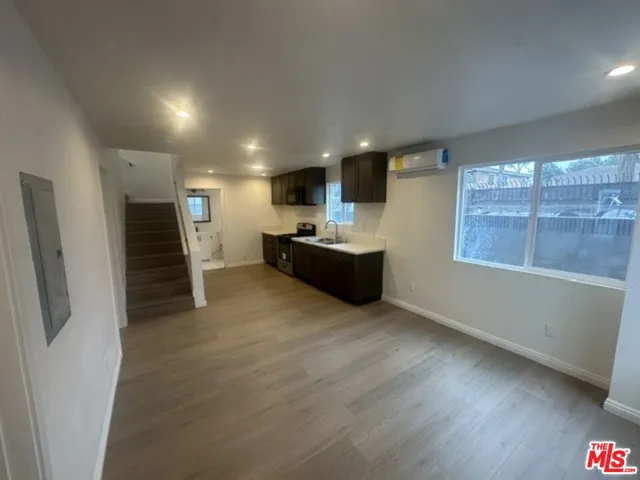 Living Room/Kitchen