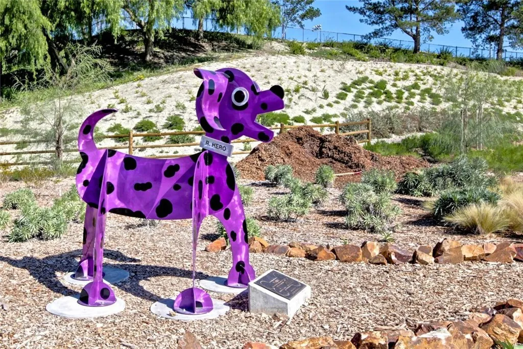 La Paws Dog Park Nearby