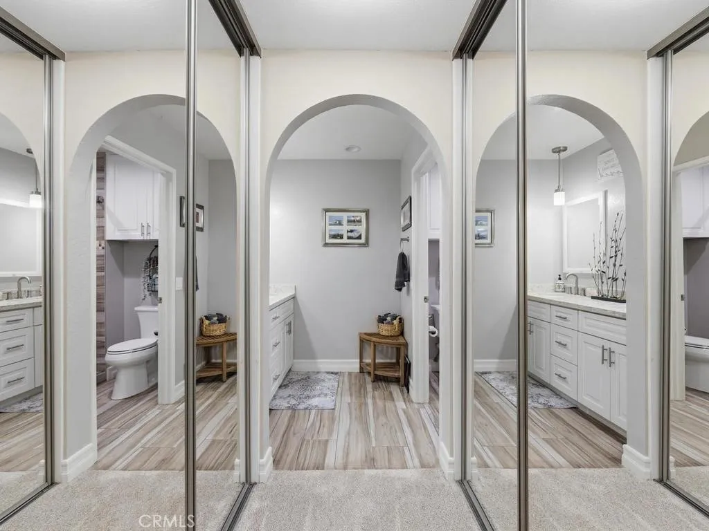 Dual mirrored wardrobes