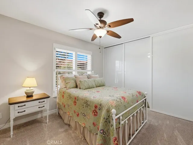 The front secondary bedroom
