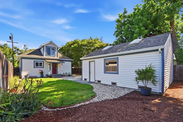 1052 Luther Avenue, San Jose, California 95126