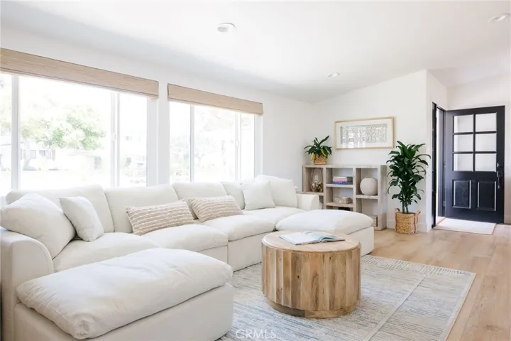2323 Cornell, Costa Mesa, California 92626