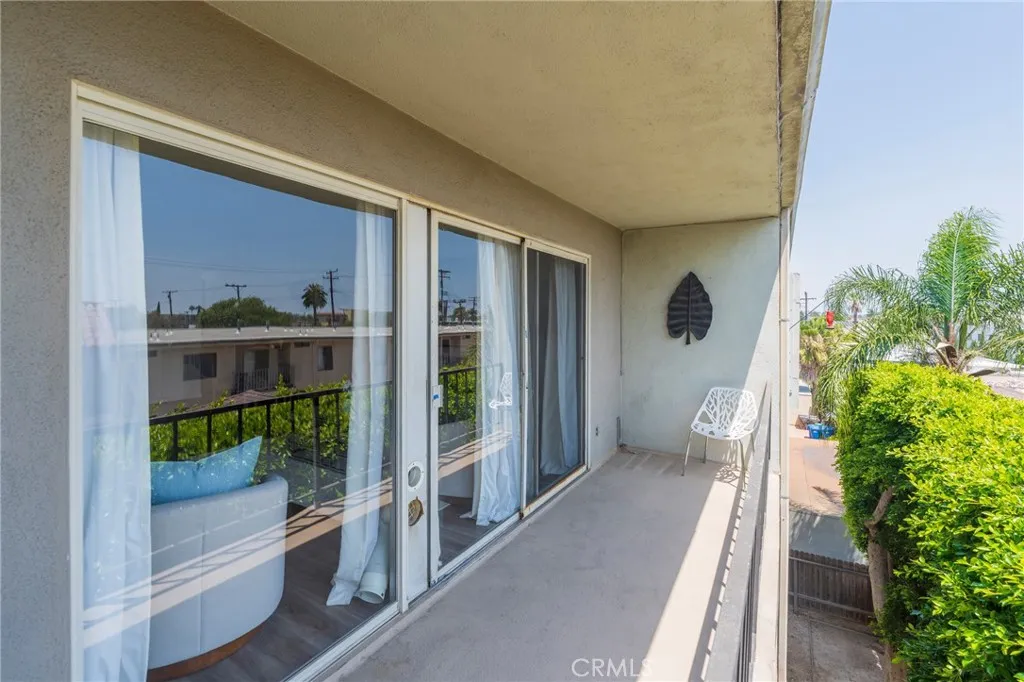 Entertaining Balcony off of the Living Area
