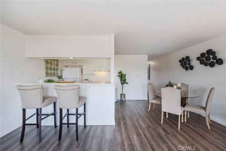 Breakfast Bar