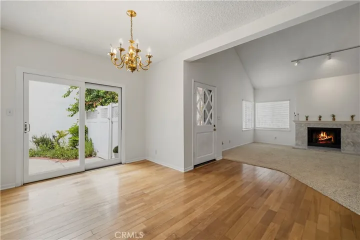 25803 Mendoza, Valencia, California 91355