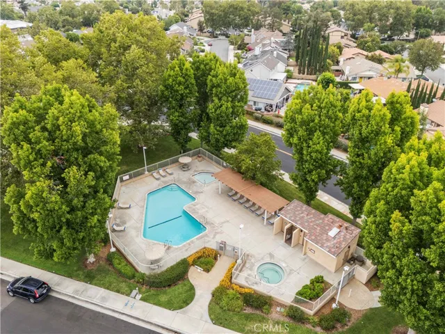 25803 Mendoza, Valencia, California 91355