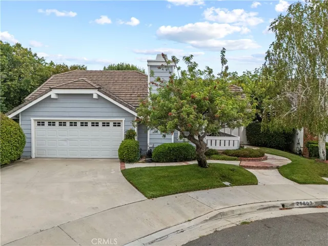 25803 Mendoza, Valencia, California 91355