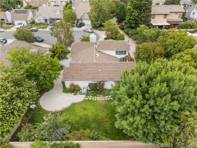 25803 Mendoza, Valencia, California 91355