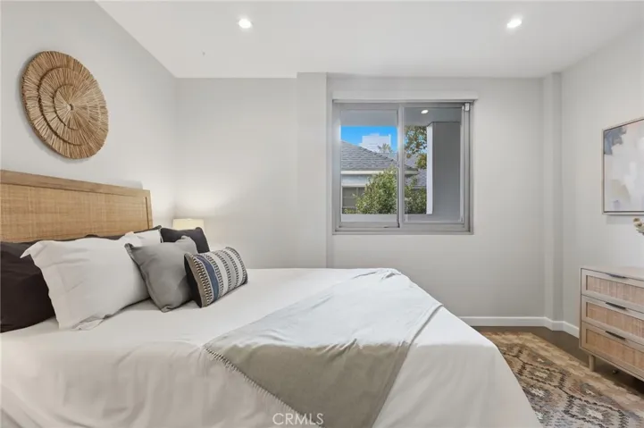 Secondary bedroom