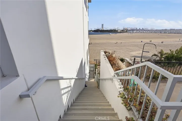 Complex steps leading to beach access directly on sand