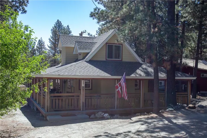 5881 Lone Pine Canyon, Wrightwood, California 92397