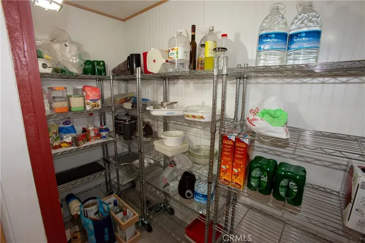 walk in pantry