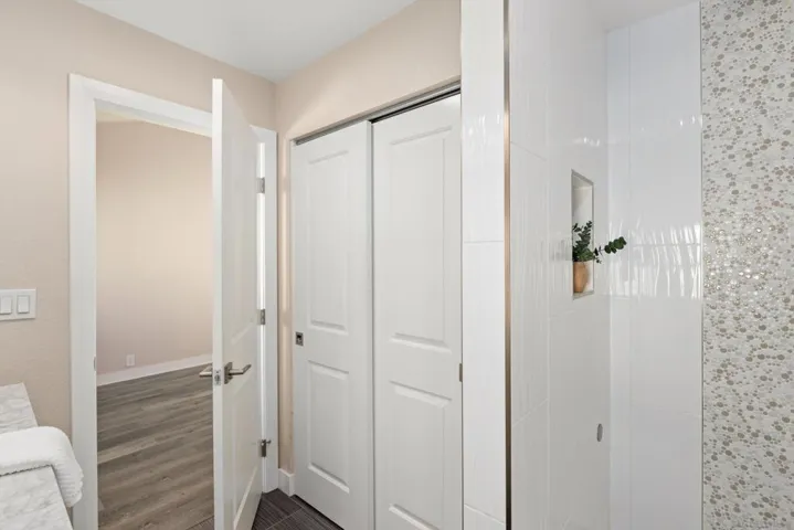 1913 Alga Rd A, Carlsbad, California 92009