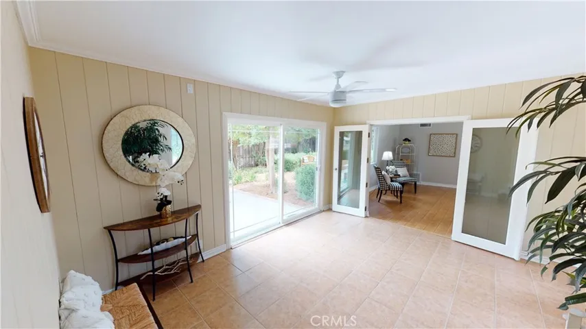 5430 Woodlake Avenue, Woodland Hills, California 91367