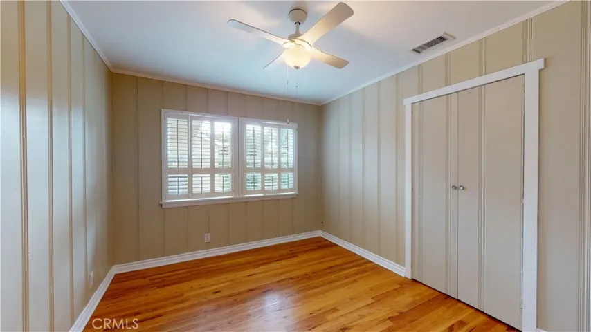 5430 Woodlake Avenue, Woodland Hills, California 91367