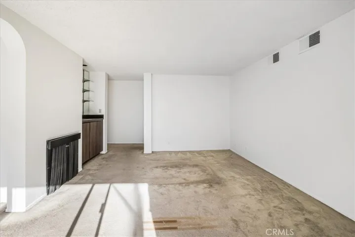 8535 W West Knoll 209, West Hollywood, California 90069