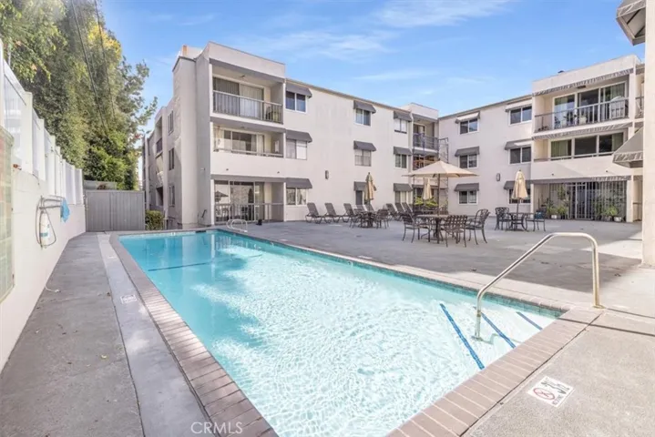 8535 W West Knoll 209, West Hollywood, California 90069