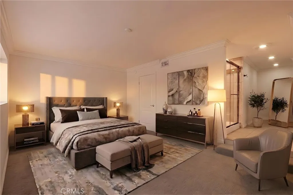 Main Suite.
Virtually Staged.