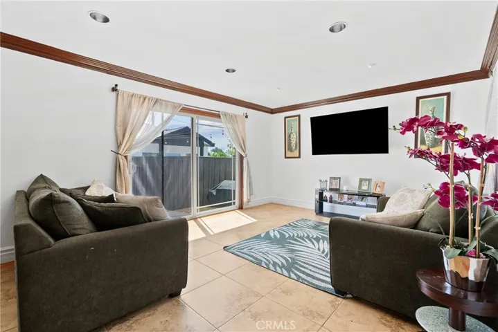 10918 Marklein Avenue, San Fernando, California 91345