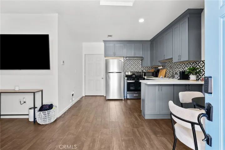 10918 Marklein Avenue, San Fernando, California 91345