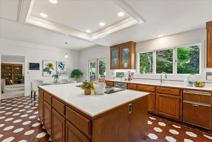 14220 Wild Plum Lane, Los Altos Hills, California 94022